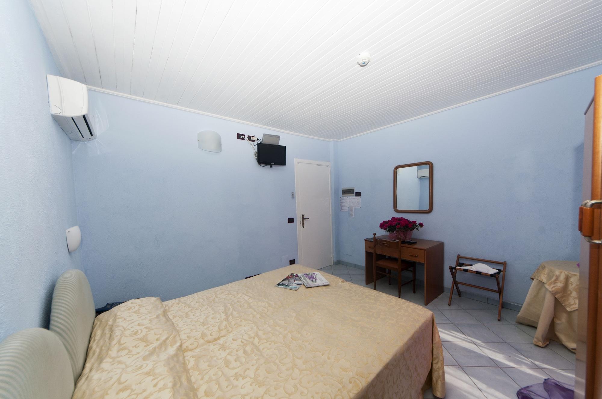 弗朗卡酒店 Forio di Ischia 外观 照片