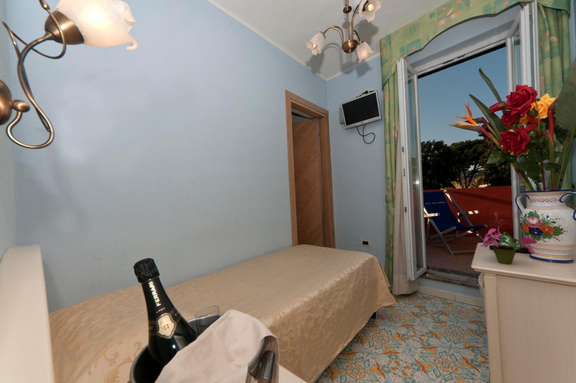 弗朗卡酒店 Forio di Ischia 外观 照片