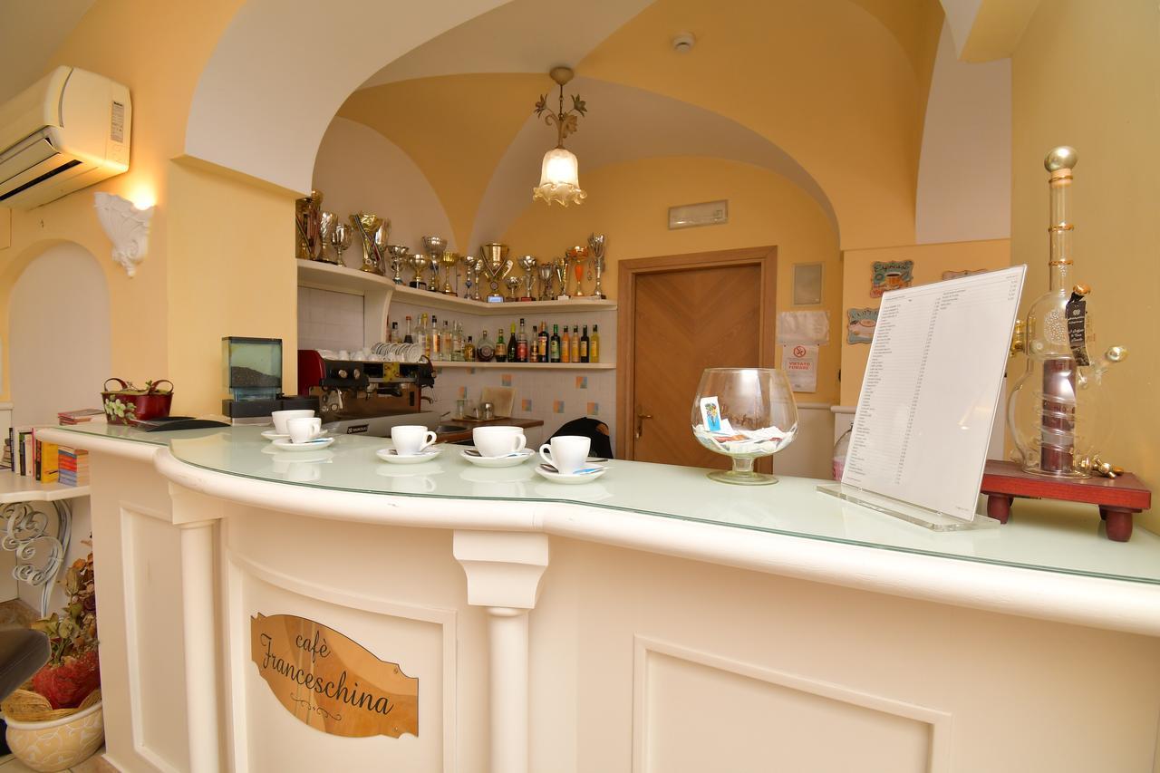 弗朗卡酒店 Forio di Ischia 外观 照片